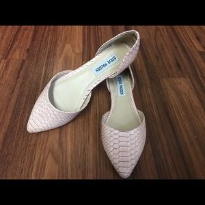 Steve Madden Leannna Flats